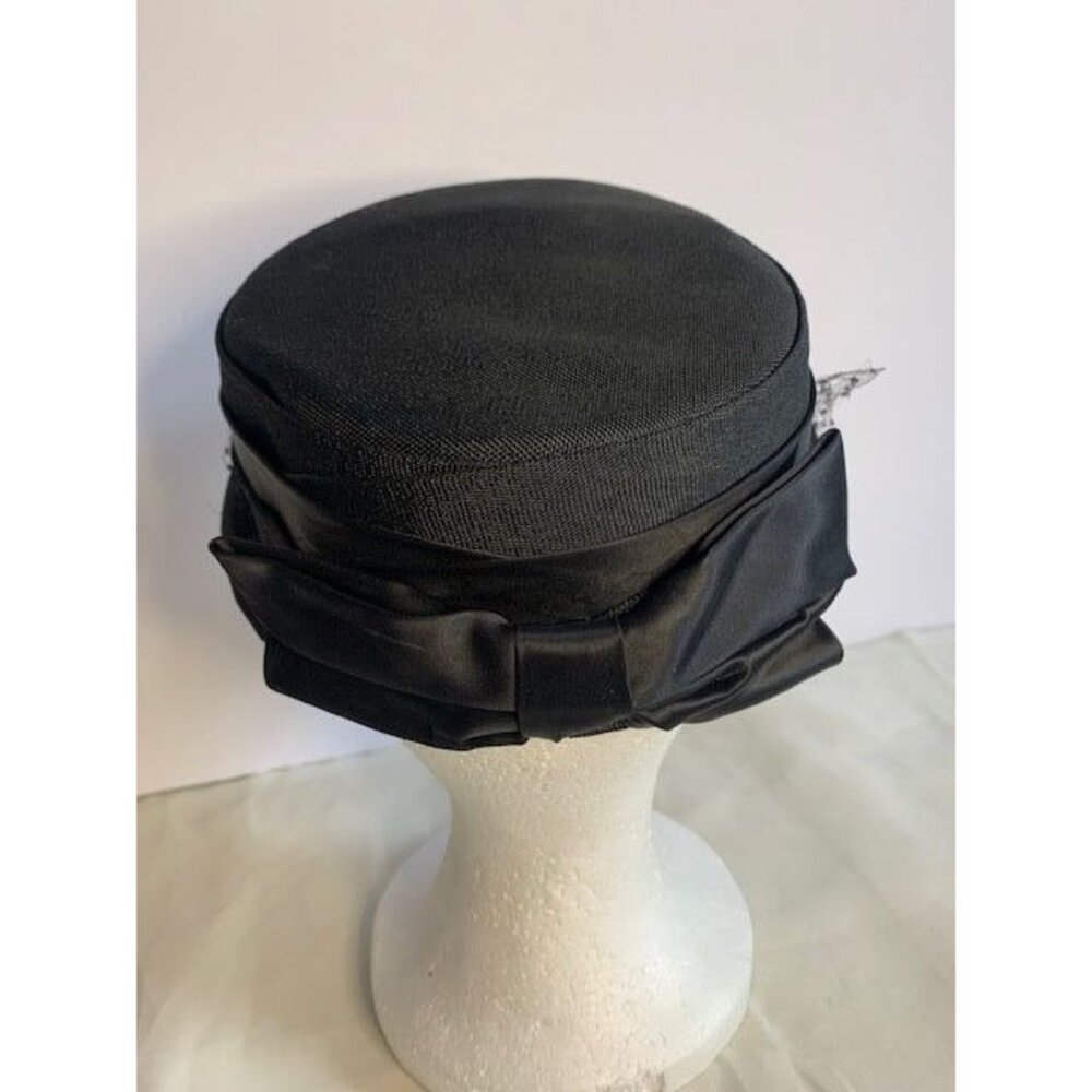 Vintage Black Hat with Satin Band w/Bow 22 inch - Picture 3 of 12